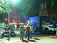 22000-W*-Lichtmast und MLW IV des OV Halver; im Hintergrund das Fan-Fest auf dem Friedensplatz