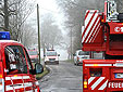 Feuerwehrkräfte aus Meinerzhagen, Lüdenscheid und Herscheid  sind im Einsatz (WR-Foto Guido Raith)